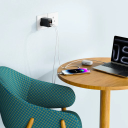 بورودو شاحن جداري GaN متعدد المنافذ 100 واط - 3 منافذ USB-C/USB-A PDFWCH073BK - أسود Porodo PDFWCH073BK 100W 3-Port GaN USB-C/USB-A Wall Charger - Black