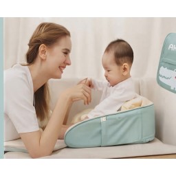 حقيبة ظهر متطورة لتنقل الأم تتحول إلى سرير ومهد نوم محمول للرضع (أخضر فستقي) Multifunctional Baby Diaper Bag Backpack Convertible to Portable Travel Bed (Sage Green)