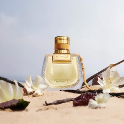 كلوي نوماد ناتوريل – أو دو بارفيم – للنساء Chloé Nomade Naturelle – Eau de Parfum – For Women