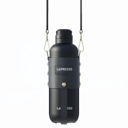 مطارة ماء حافظة للحرارة ليبراسو ثيرماتريل بسعة 650 مل مع حزام جلدي LePresso ThermaTrail 650mL Stainless Steel Thermos Bottle with Crossbody Strap