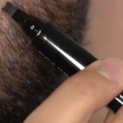 قلم تحديد وملئ اللحية Beard Filler Pencil