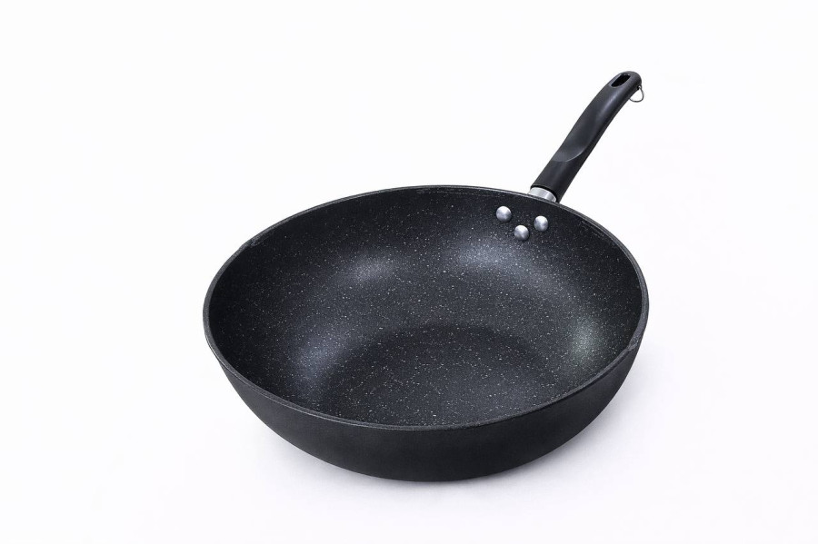 مقلاة ووك غير لاصقة قياس 31 سم Non-Stick Wok Frying Pan 31 cm 31 cm Non-Stick Wok Frying Pan