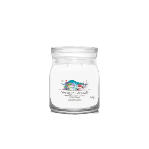 شمعة "يانكي كاندل" (Yankee Candle) الحجم المتوسط (Signature Medium Jar) - أضواء سحرية ساطعة Yankee Candle Signature Medium Jar - Magical Bright Lights