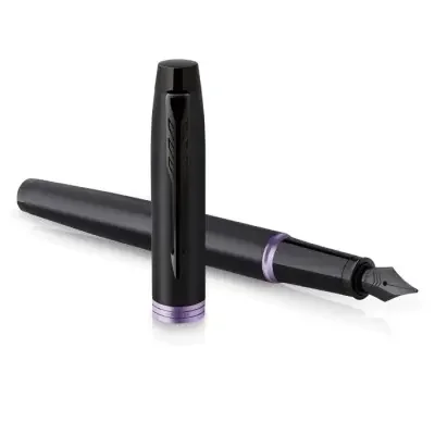 باركر (IM Professional Vibrant Rings) قلم حبر سائل - أسود مع حلقة بنفسجية (Amethyst Purple) - 2172949 PARKER IM Professional Vibrant Rings Fountain Pen - Black with Amethyst Purple Ring - 2172949