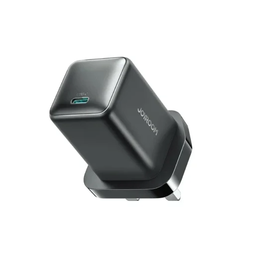 جويروم شاحن حائط UK JR-TCF23 بقوة 25 واط مع كابل USB-C بطول 1 متر - أسود Joyroom JR-TCF23 25W UK Wall Charger with 1m USB-C Cable - Black