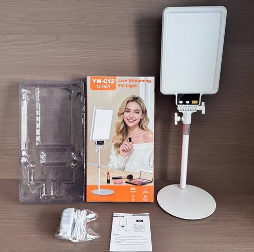 إضاءة تصوير LED YM-C12 قياس 12 إنش بقوة 10W مع ستاند أرضي - CRI 95+ وحرارة لون 2500-9900K YM-C12 LED Fill Light 12 Inch 10W