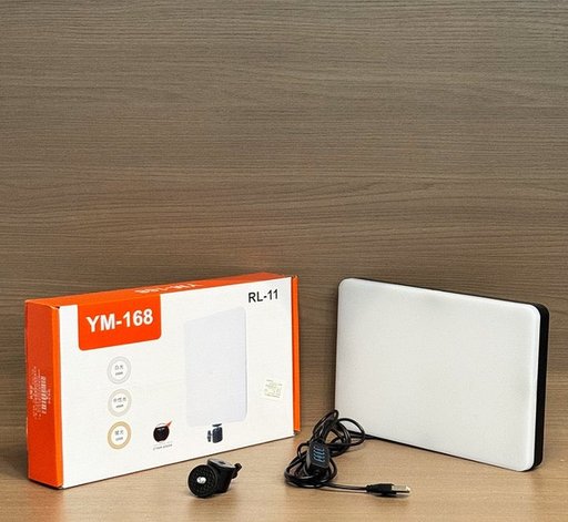 لوحة إضاءة تصوير LED YM-168 بثلاث درجات حرارة لون 3200-6500K مع قاعدة هوت شو YM-168 LED Light Panel