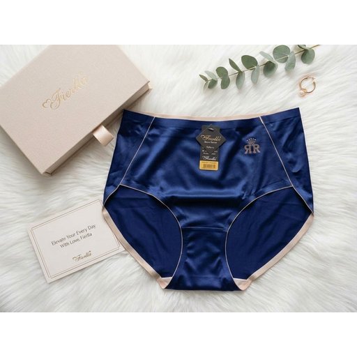 اندر نسأئي ساتان Satin Briefs