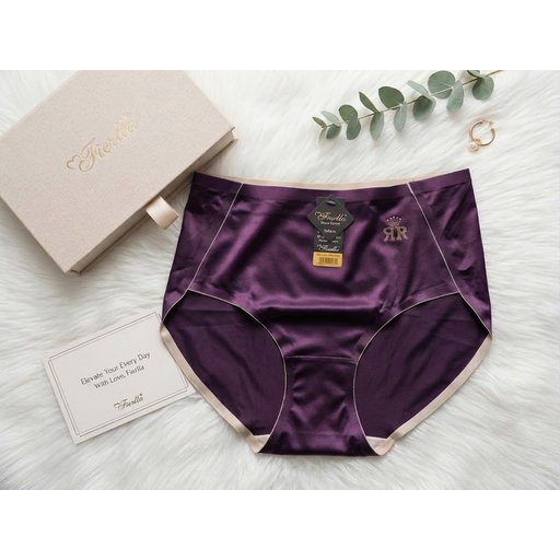 اندر نسأئي ساتان Satin Briefs