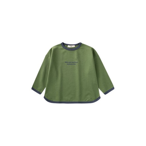تيشيرت أطفال بأكمام طويلة وقصة واسعة، قطن 100%، لون أخضر زيتي، 2-8 سنوات Kids' Loose Fit Long Sleeve T-Shirt, 100% Cotton, Olive Green, Ages 2-8
