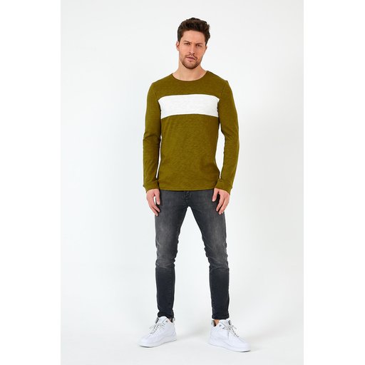 سويت شيرت هاكي للجنسين بقصة عادية وياقة دائرية وأكمام طويلة مع شريط Khaki Unisex Regular Fit Crew Neck Long Sleeve Striped Sweatshirt