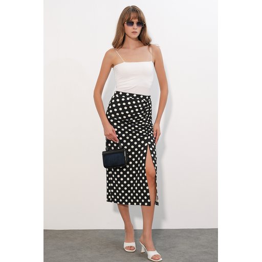 تنورة نسائية منقطة بشق 8082 - أسود Women's Polka Dot Slit Skirt 8082 - Black