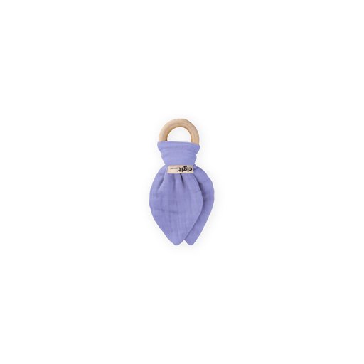 عضاضة أسنان من قماش الموسلين والخشب الطبيعي A.Mavi - أزرق فاتح A.Mavi Muslin Fabric and Natural Wood Teether - Light Blue