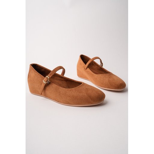 حذاء باليه نسائي Muggo BERNY بكعب مخفي وحزام واحد من الجلد - لون توبا Muggo BERNY Women's Hidden Heel Leather Single Strap Ballet Flats - Taba