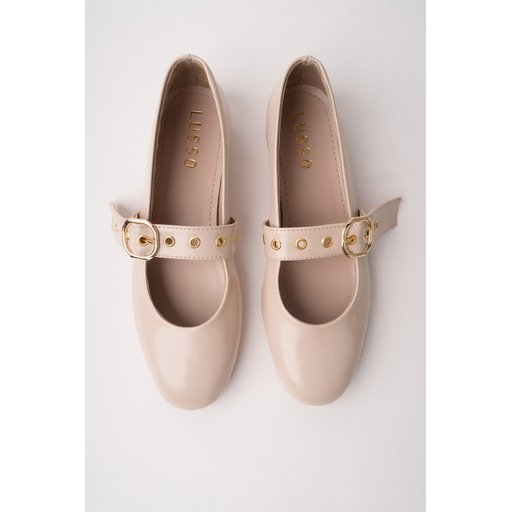 حذاء باليه نسائي Muggo DAİSİE بحزام وإبزيم ذهبي - لون بيج Muggo DAİSİE Women's Ballet Flats with Gold Buckle Strap - Nude