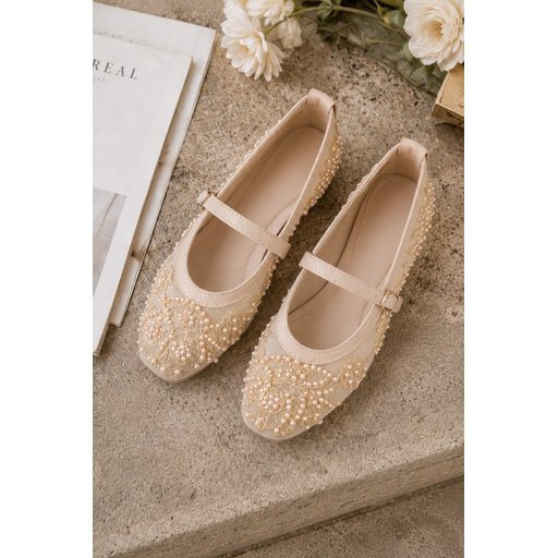 حذاء باليه نسائي Muggo LACE بتفاصيل شبكية وخرز - بيج Muggo LACE Women's Mesh Detailed Beaded Strap Ballet Flats - Beige