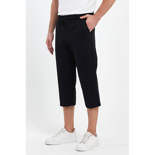 شورت برمودا رجالي أسود بجيوب جانبية، طول الركبة، خصر مطاطي قابل للتعديل Men's Black Bermuda Shorts with Side Pockets, Knee-Length, Adjustable Elastic Waist