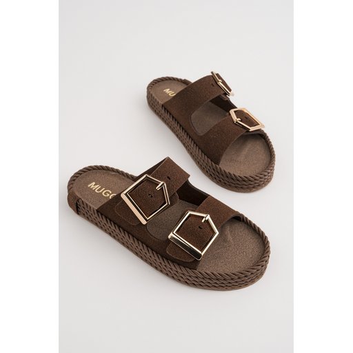 Muggo GOLDY - شبشب نسائي مريح بتصميم عصري ومشبكين قابلين للتعديل - بني Muggo GOLDY Women's Double Buckle Adjustable Comfort Sole Daily Slippers - Brown
