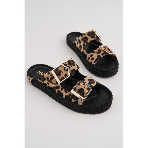 Muggo GOLDY شبشب نسائي مريح بنعل سميك قابل للتعديل بإبزيم مزدوج - نقشة الفهد Muggo GOLDY Women's Double Buckle Adjustable Comfort Sole Daily Slippers - Leopard Print