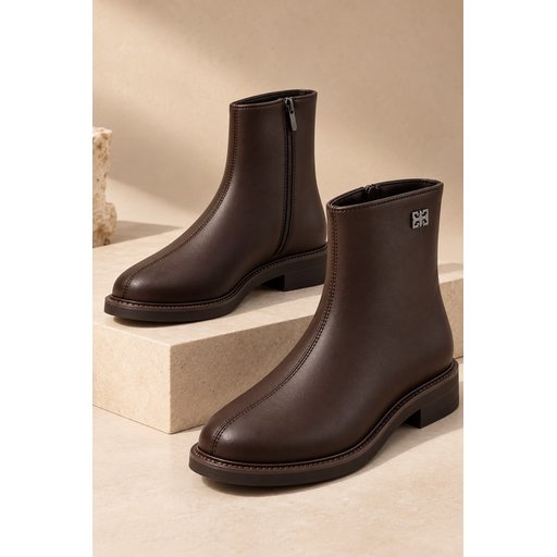 بوت نسائي Muggo LAVEN بسحاب وكعب قصير - بني Muggo LAVEN Women's Zippered Low Heel Daily Boot - Brown
