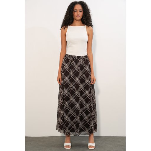 تنورة نسائية مبطنة بنقوش 8075 - بني داكن Women's Patterned Lined Skirt 8075 - Dark Brown