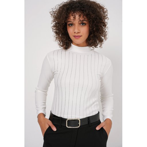 بودي نسائي 922 مزين بالكريستال - أبيض 922 Embellished Bodysuit - White