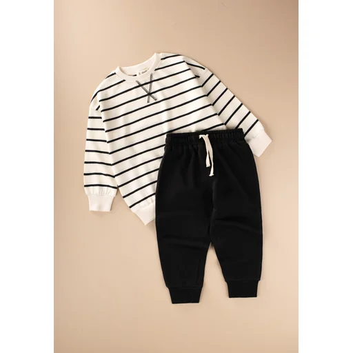 طقم سويت شيرت مخطط للأطفال 2-8 سنوات - أسود بخطوط عريضة Striped Sweatshirt Set for Kids 2-8 Years - Black Wide Stripe