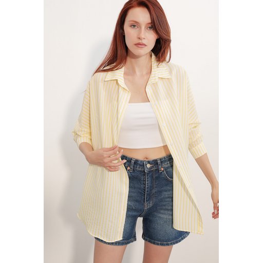 قميص نسائي مخطط واسع 20412 - أصفر Women's Oversize Striped Shirt 20412 - Yellow