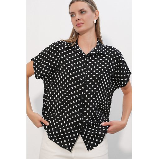 3711 قميص نسائي منقط بنصف كم - أسود 3711 Women's Polka Dot Half Sleeve Shirt - A.Siyah