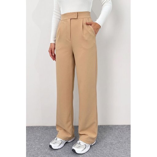 بنطلون بالازو نسائي MTLCB110 بخصر عالٍ بيج بجيوب وإغلاق لاصق Women's High-Waist Beige Palazzo Trousers MTLCB110 with Pockets and Hook-and-Loop Closure