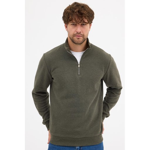 سويت شيرت رجالي قطني بياقة قائمة وسحاب نصفي، قصة عادية، لون كاكي Men's Khaki Standard Fit Cotton Half-Zip Stand-Up Collar Sweatshirt