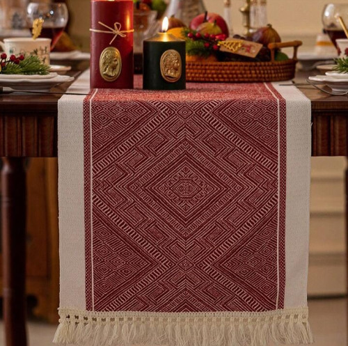 مفرش طاولة كلاسيكي Tablecloth