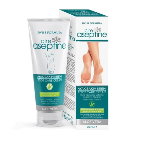 كريم العناية المكثفة بالقدم بالألوفيرا Aloe Vera Intensive Foot Care Cream