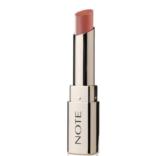 أحمر شفاه مطفي Matte Lipstick