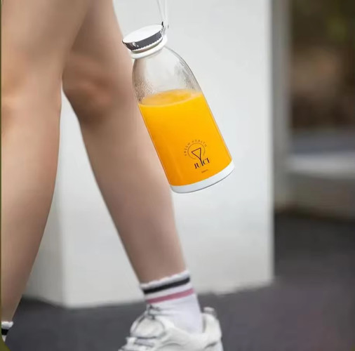 خلاط محمول Portable blender