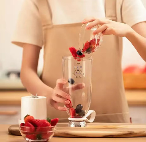خلاط محمول Portable blender