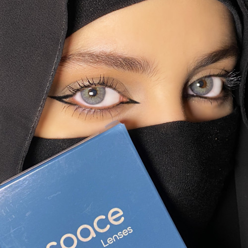 عدسات سبيس Space Lenses