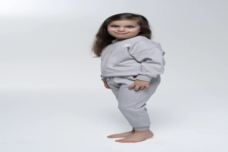 بدلة رياضية بنات للأطفال – Leeway Leeway Kids Girl’s tracksuit