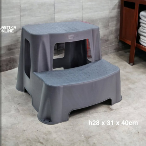 كرسي ثابت chair