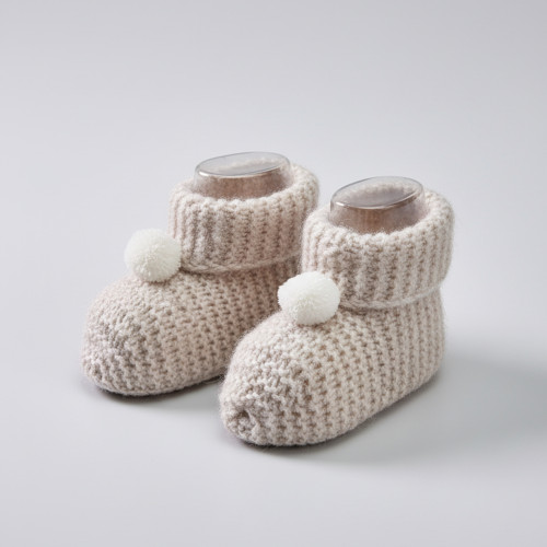 جوارب اطفال محبوكة knitted baby socks