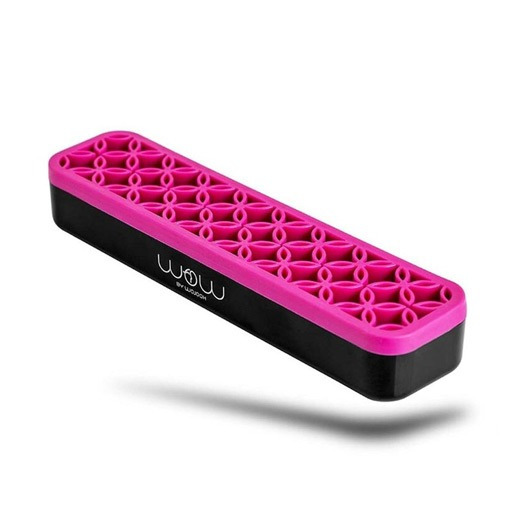 قاعدة لترتيب فرش المكياج Hold Me Tight Silicone Brush Organizer