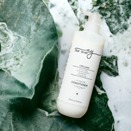 بلسم من نور يونس العضوي Nour Younes Organic Conditioner
