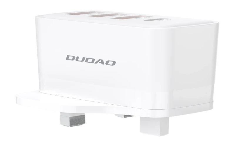 شاحن سريع 20 واط PD+QC بأربع منافذ Fast Charger 20W PD+QC 4 Ports