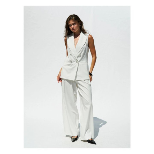 سترة (فيست) نسائية بصفين أزرار مزدوجة Women's Double-Breasted Sleeveless Vest / Blazer