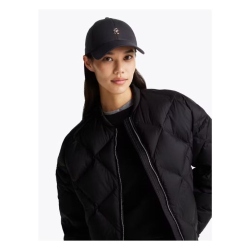 كاب بيسبول نسائي أنيقة بشعار TH Women's Chic Baseball Cap