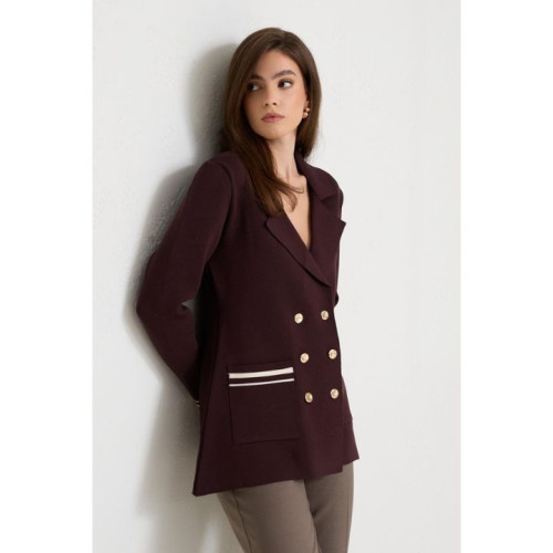 جاكيت تريكو بني مع أزرار وتفاصيل خطوط Brown Knitwear Jacket With Button And Line Detail