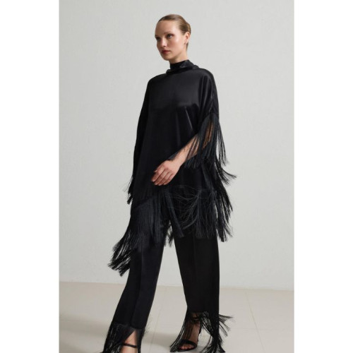 طقم بلوزة وبنطال اسود بتفاصيل شرّابات Black Tassel Detailed Blouse And Trouser Set