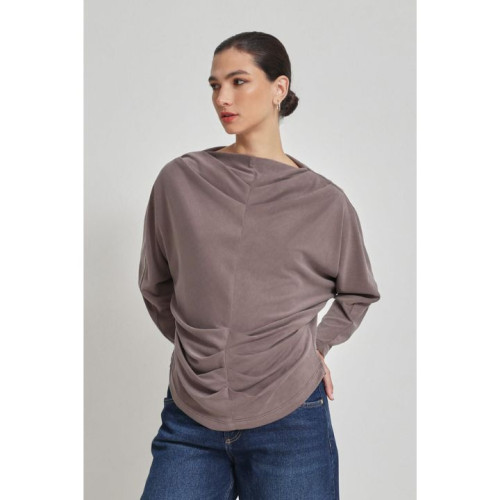 بلوزة بأكمام طويلة باللون المينك Mink Pucker Detailed Long Sleeve Blouse