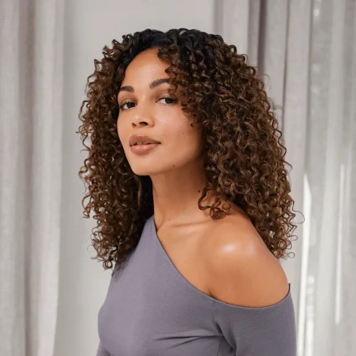 شامبو لتغذية الشعر الكيرلي Shampoo for the Care and Definition of Curly Hair