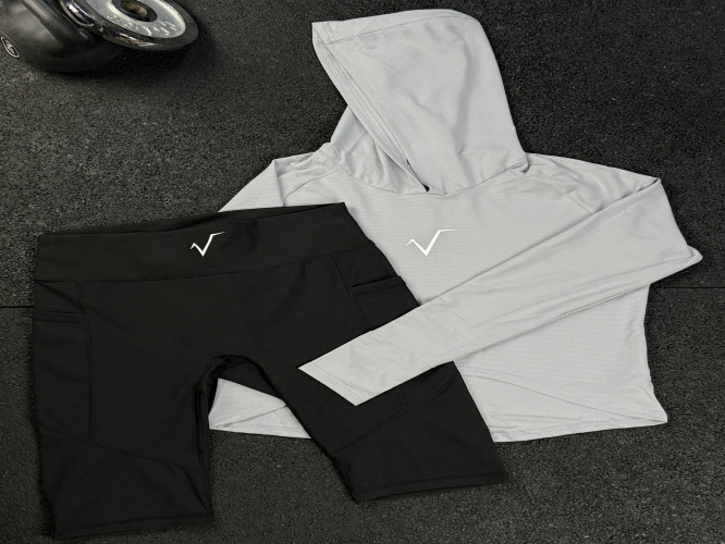 بدي رياضي بغطاء راس Hooded Sports Bodysuit